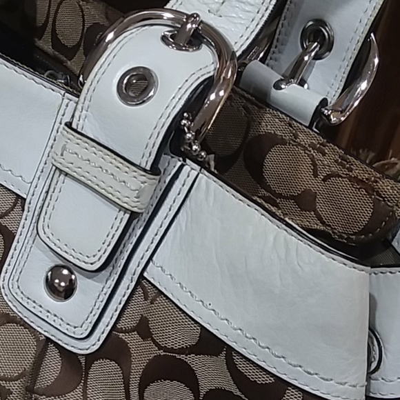 🔥DEAL🔥 Statement Coach Satchel - Picture 5 of 12